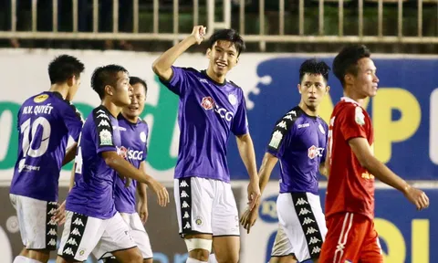 Trang chủ AFC: "Cậu ấy là sự bổ sung đáng giá cho CLB Hà Nội lúc này"