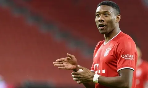Tranh giành David Alaba với Real, Barcelona nhận kết quả bất ngờ
