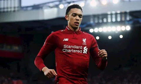 Gary Lineker: Trời ơi, cậu ấy rót bóng từ từ vào đầu của Origi