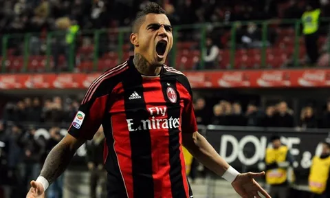 Trong 15 năm, sao Serie A "chuyển nhà" đến 13 lần