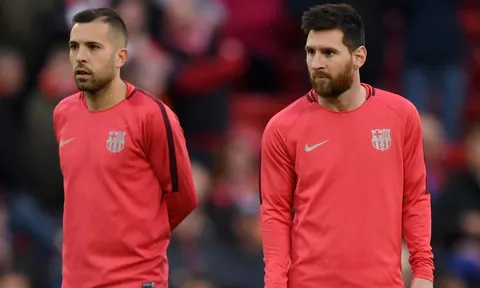 Trọng thần Barca báo tin cực vui giữa đại dịch COVID-19
