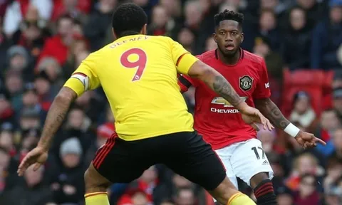 "Chúng tôi cố ý để cầu thủ Man Utd đó nhận bóng, rồi nhảy vào cướp"