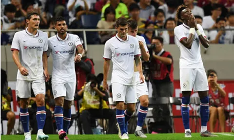 TRỰC TIẾP Barcelona 1-2 Chelsea: Rakitic lập siêu phẩm (KT)