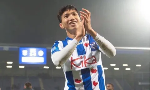 Trung vệ Heerenveen ra đi, Văn Hậu có đủ kiên nhẫn để được trọng dụng?