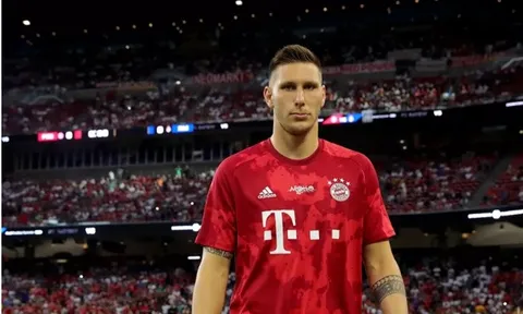 "Trung vệ số 1 nước Đức" sẵn sàng chiến Dortmund và thờ ơ lời so sánh với Hummels