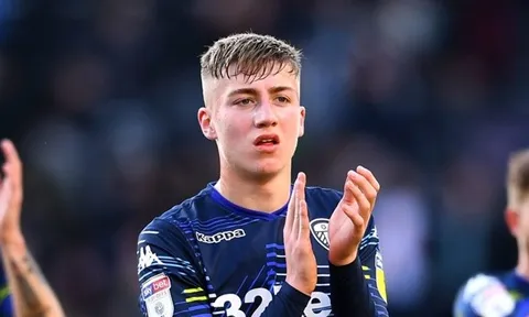Trước Jack Clarke, sự nghiệp của các ngôi sao trưởng thành từ Leeds ra sao?