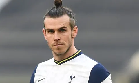 Trước khi ra sân, Mourinho nói với Bale 1 chuyện