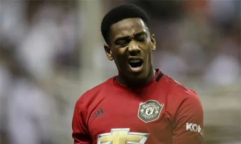 Thiếu sót chí mạng trong khâu chuyển nhượng, Man Utd đang phải trả giá cực đắt