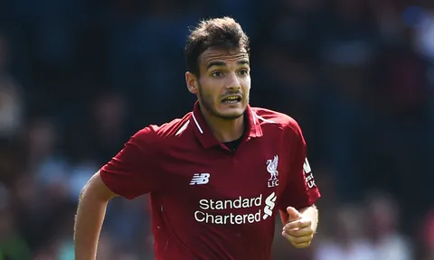 Từ chối gia hạn, lộ diện cầu thủ đầu tiên chia tay Liverpool