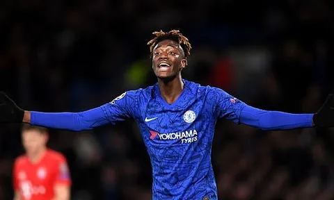 Từ chối gia hạn, sao trẻ Chelsea mắc bệnh ngôi sao?