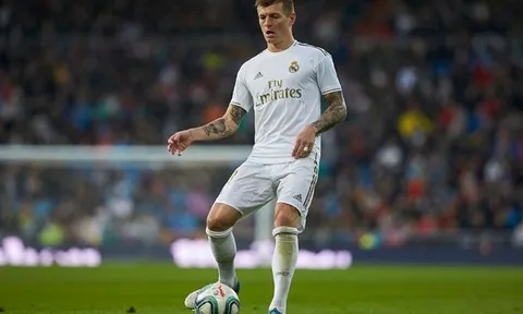Từ Neuer cho đến Kroos: Đâu là siêu đội hình hụt của Man Utd?