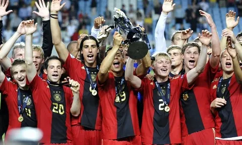 Từ Neuer đến Ozil: Đội hình Đức vô địch U21 châu Âu 2009 giờ ra sao?