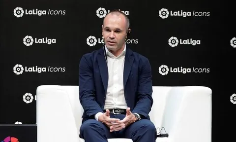 Tượng đài Barcelona dự đoán về tương lai của Griezmann