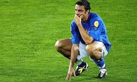 Tuyển Italy khóc vì trận đấu ô nhục nhất lịch sử EURO