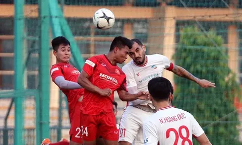 U22 Việt Nam máu lửa, không khoan nhượng Viettel trong trận đấu tập
