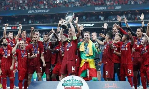 Huyền thoại gay gắt: 'Tôi lấy làm kinh ngạc về Liverpool'