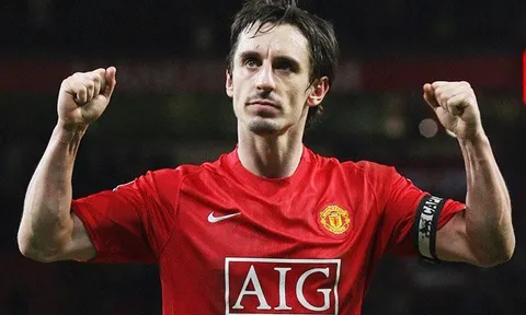 "Man Utd đang thiếu nhóm bảo hộ như khi tôi còn thi đấu"