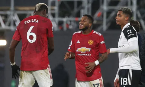 Bị phạm lỗi vẫn không từ bỏ, sao Man Utd thể hiện phẩm chất chiến binh