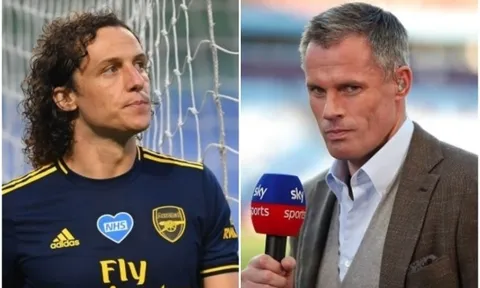 Cựu sao MU thay David Luiz "đáp trả" Jamie Carragher
