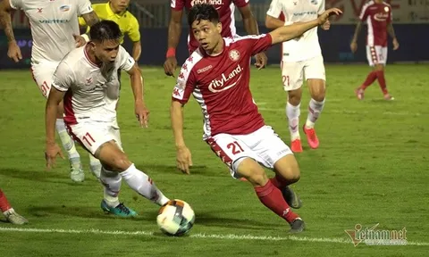 V-League 2020 gay cấn, thầy Park mừng và lo