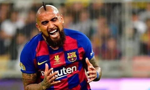 Vì 1 lý do, Arturo Vidal muốn tiếp tục gắn bó với Barcelona
