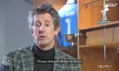 Van Der Sar: Ajax ủng hộ hoãn Eredivisie vì Covid-19