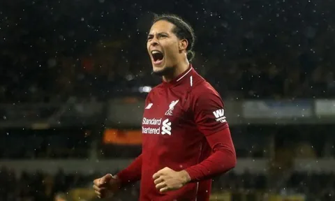 Van Dijk - Người thay đổi lịch sử bóng đá