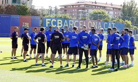 Vắng Messi, Barca vẫn đặt quyết tâm phục hận Bầy dơi