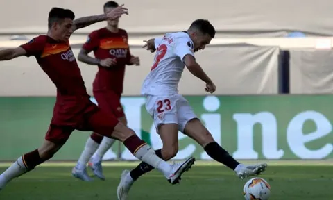 Vắng Smalling, hàng thủ Roma tan nát trước Sevilla