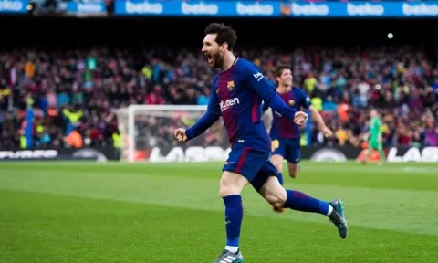 Vào ngày này, Messi viết nên lịch sử với siêu phẩm rung chuyển La Liga