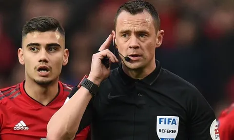 VAR - Premier League 2019/20: Những điều bạn cần biết!