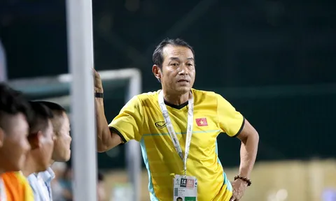 HLV Đinh Thế Nam chưa hài lòng dù U16 Việt Nam có 3 điểm