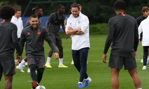 Vì 3 lí do, Chelsea sẽ 'làm gỏi' Valencia trong ngày trở lại cúp C1