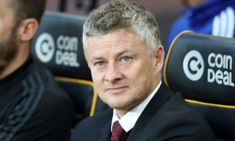 Vì sao Solskjaer đợi tới phút 85 mới thay người trận hòa Wolves?