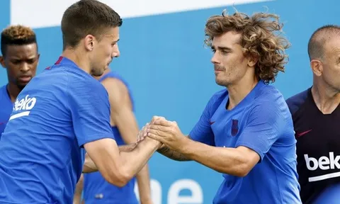 Video Barcelona tập luyện chăm chỉ cho mùa giải mới