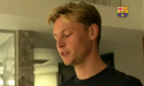 Video khám phá vali của Frenkie de Jong