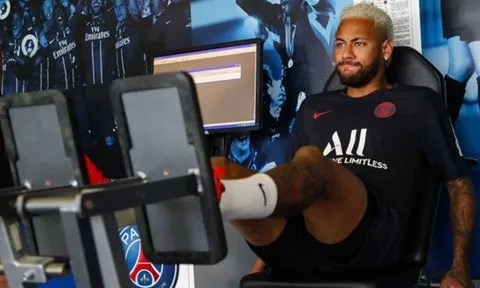 Video Neymar khổ luyện ở Trung Quốc