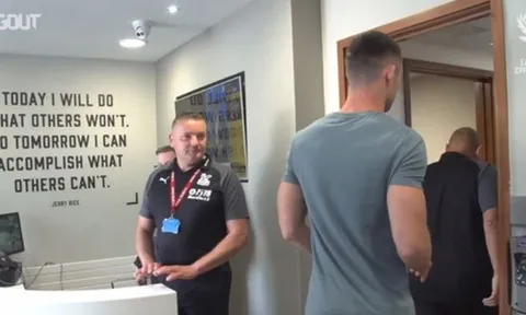 Video ngày đầu của Gary Cahill ở Crystal Palace