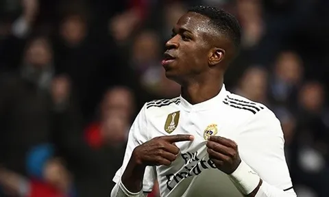 Zidane lên tiếng, đã rõ cơ hội ra sân của 'thần đồng Real' mùa này