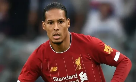Van Dijk: 'Đó là đối thủ khó nhằn nhất của tôi bên phía City'