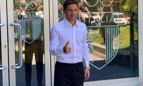 Vừa đến Inter Milan, sao 27 triệu euro đã tranh thủ “nịnh” Conte