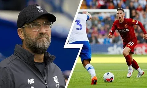 Vừa lập siêu phẩm, 'tiểu Torres' đã thấy Klopp nói chuyện tương lai