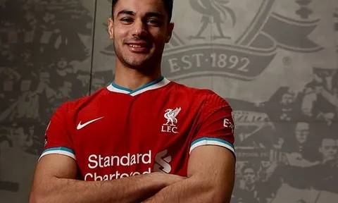 Vừa ra mắt, tân binh của Liverpool đã “khoe” điểm mạnh