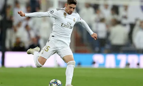 Vượt Bale & Ronaldo, "Gerrard + Pogba 2.0" nhanh nhất lịch sử Real