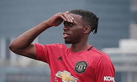 Wan-Bissaka: "Tôi không biết cầu thủ Man Utd đó thuận chân nào"