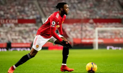 Wan-Bissaka trận Aston Villa: Một bức tranh với 2 mảng màu sáng - tối