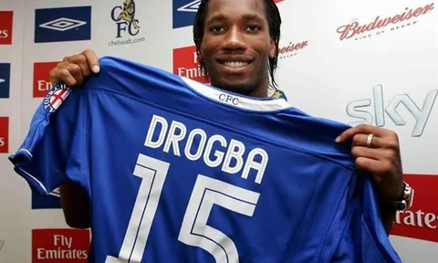 Góc hồi ức: Voi Rừng thay đổi hàng công Chelsea