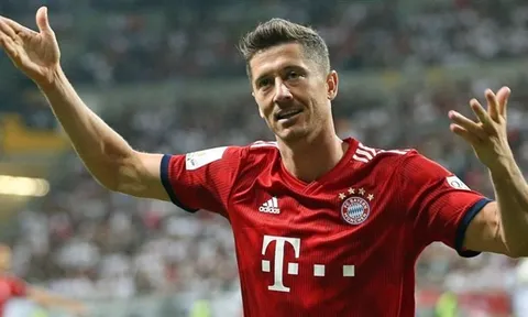 ĐHTB Champions League: Liverpool vắng bóng; Hàng công siêu khủng