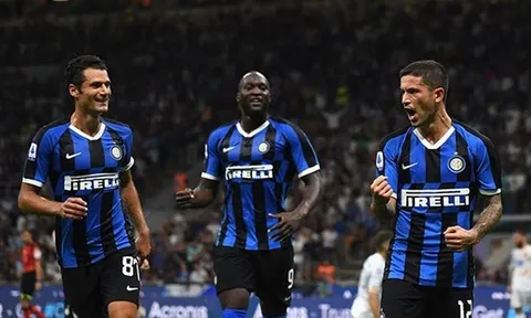 CĐV Man Utd: "Lukaku ghi bàn? Chờ đi"