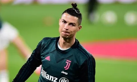 Ronaldo làm điều khó tin giữa đại dịch Corona, NHM nói gì?